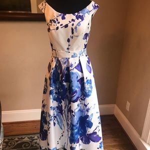 Alfred Sung D722FP size 6 color WhiteBoutique